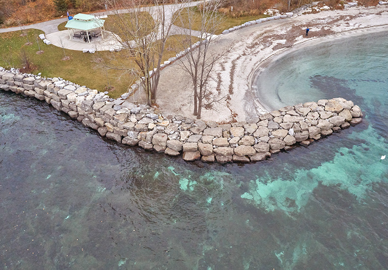 Oakville shoreline