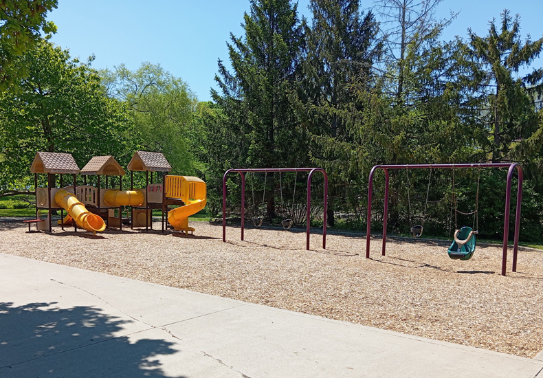 Coronation Park Junior Playground